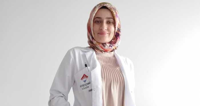 7 aylık hamile Tuğba öğretmen Covid-19’a yenik düştü