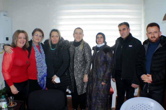 AK Parti’li kadınlardan ERMED’e ziyaret
