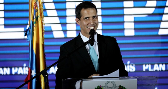 Almanya Dışişleri Bakanı Maas: ‘Guaido’yu geçici başkan olarak tanıyoruz’