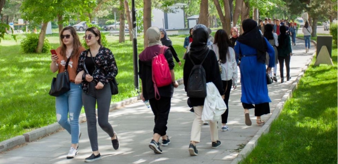 Atatürk Üniversitesi yol arkadaşlarını bekliyor