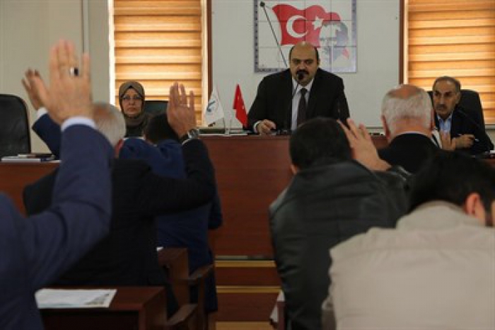 Aziziye Belediye Meclisinden örnek karar 