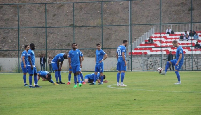 B.B. Erzurumspor hazırlık maçında Elazığspor’u 3-1 mağlup etti