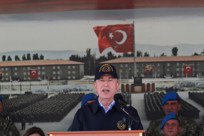 Bakan Akar: 'Kıbrıslı kardeşlerimizin haklı davalarında tüm imkanlarımızla yanlarında yer alıyoruz'