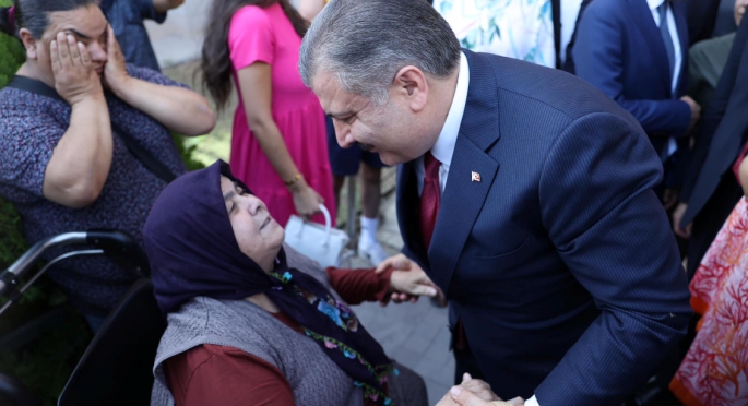 Bakan Koca;  “Eris” virüsü hakkında  Endişe edilecek bir şey yok