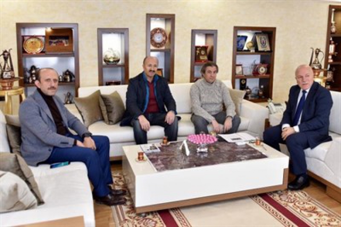 Beyoğlu ve Sultangazi Belediye Başkanları Başkan Sekmen’i ziyaret etti