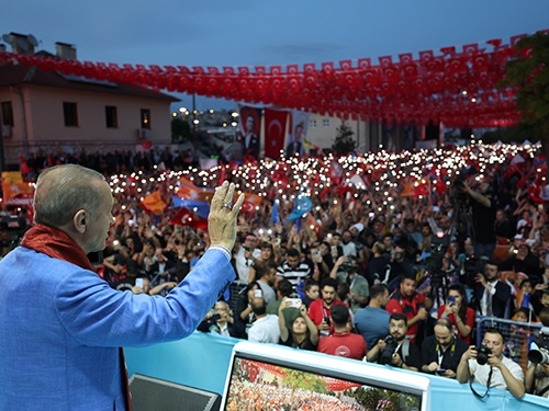 “Bundan sonra da Gaziantep’in yatırım, istihdam, üretim, ihracat yolunda attığı her adımda yanında olacağız”