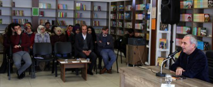 Büyükşehir’den yeni eğitim projesi: Kitap Yazarla Buluşuyor
