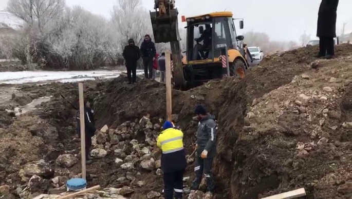 Büyükşehir mahalleyi susuz bırakmadı