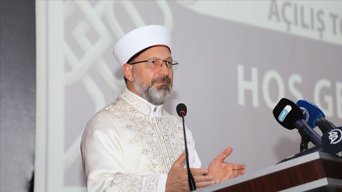 Diyanet İşleri Başkanı Erbaş'tan atama bekleyenlere müjde