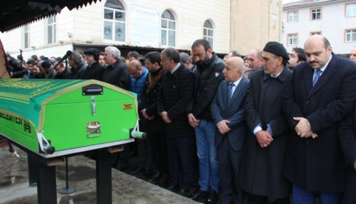 Dölekli son yolculuğuna uğurlandı