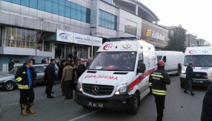 Erzurum’da 5 kişinin yaralandığı feci kaza kameralara yansıdı