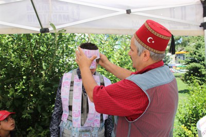 Erzurum’da dolara ilginç protesto