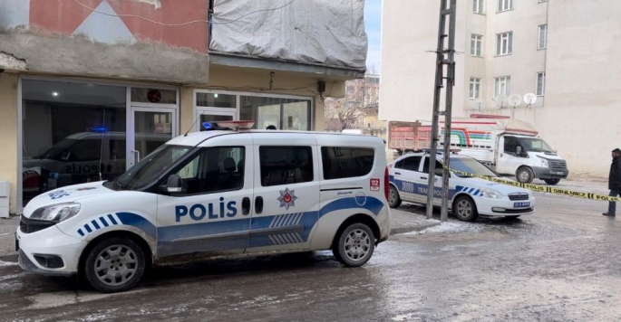 Erzurum'da kahvehanede silahlı kavga: 2 yaralı