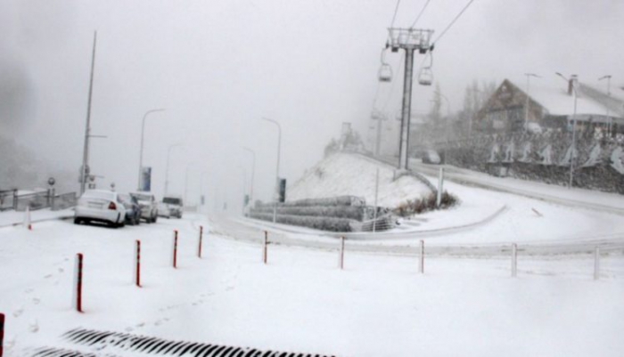 Erzurum’da kar yağışı Kayak Sevenlere yaradı