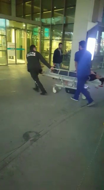 Erzurum'da minibüs şoförü bayılan yolcuyu güzergah değiştirip hastaneye yetiştirdi