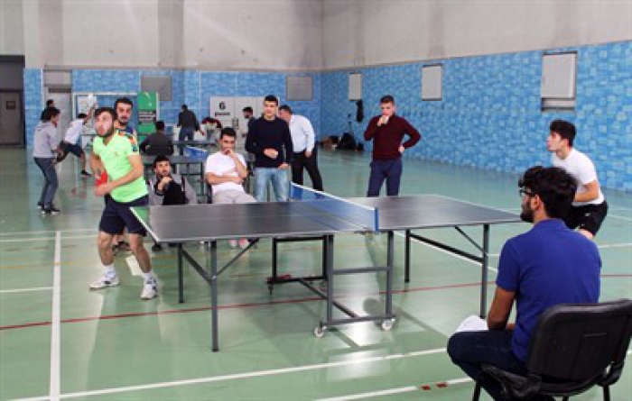 Erzurum'da Öğrenciler, ‘Genç Hareket’ masa tenisi turnuvasında buluştu 