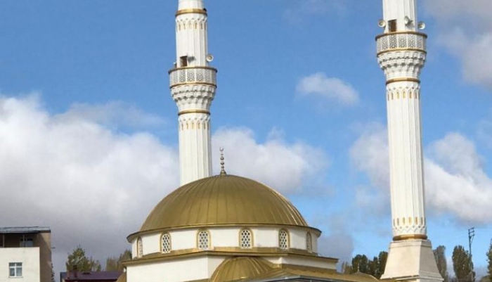 Erzurum Horasan’da Mescid-i Aksa Camii ibadete açıldı