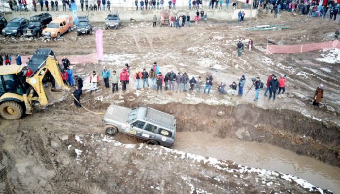 Erzurum Karayazı’da Off-road yarışları nefes kesti