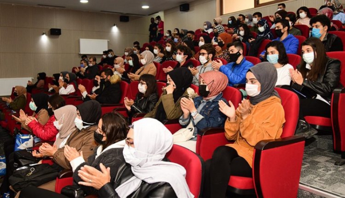 Erzurum Sağlık Bilimleri Fakültesi ilk öğrencileriyle yeni döneme merhaba dedi