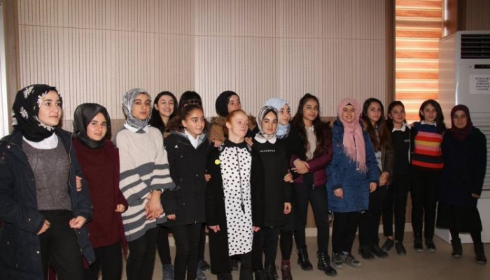 Erzurum Sosyal Hizmetler öğrencileri engelli kardeşlerini unutmadı 