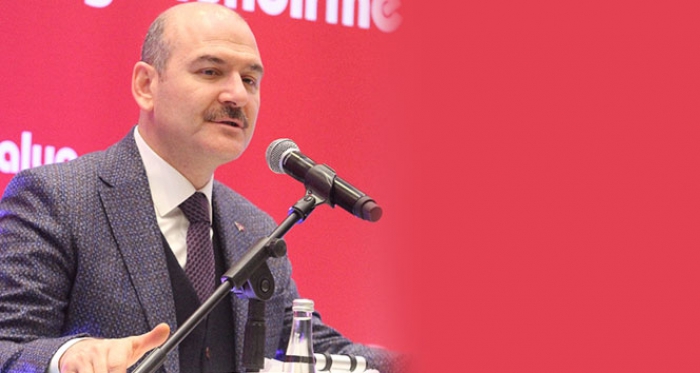 İçişleri Bakanı Soylu açıkladı: Havalimanında enselenerek yakalandı