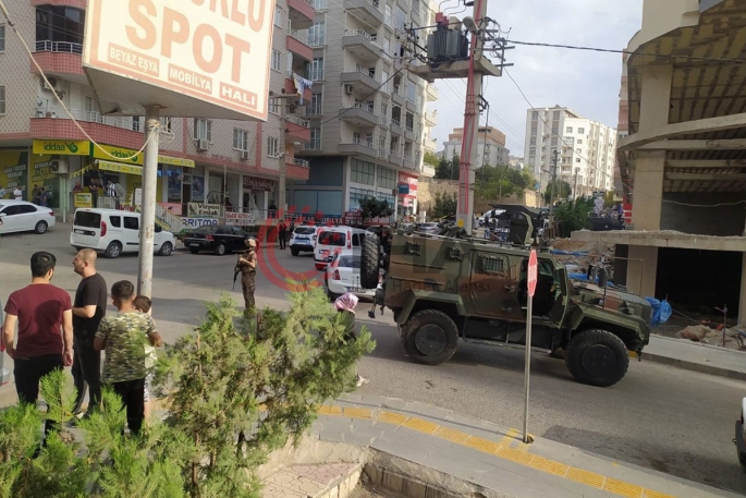 İki ailenin arazi anlaşmazlığı kanlı bitti: 1'i ağır, 4 yaralı