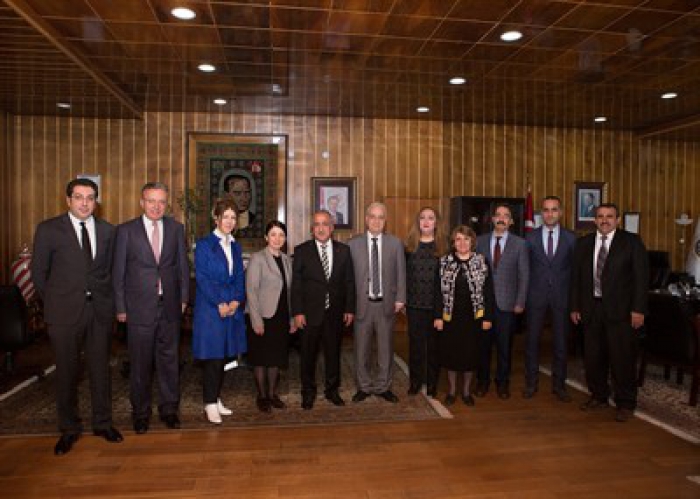 İki üniversite arasında eğitim köprüsü
