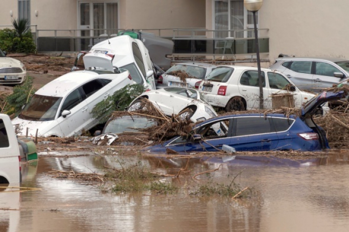 İspanya’da sel felaketi! 8 ölü