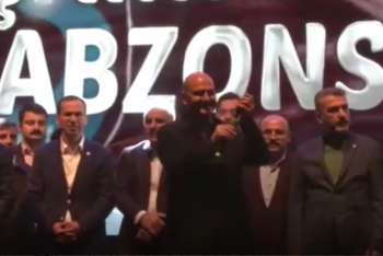 Cumhurbaşkanı Erdoğan Trabzonsporlu taraftarların şampiyonluğunu kutladı