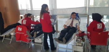 Erzurum’da 2023 Yılının İlk Kan Bağışı Sağlık Çalışanlarından…