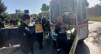 Erzurum Üniversite Kavşağında Feci Kaza 1 Kişi Hayatını Kaybetti