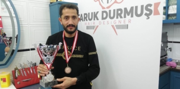 Erzurumlu kuaför Türkiye ikincisi oldu