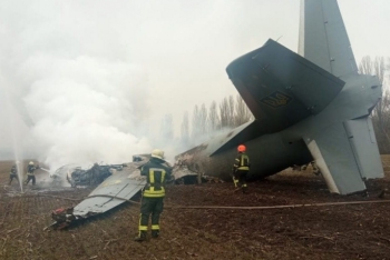 Ukrayna'ya ait askeri kargo uçağı düşürüldü, 10 asker hayatını kaybetti