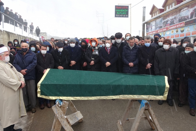 Karadeniz'in sevilen sanatçısı Sait Uçar son yolculuğuna uğurlandı