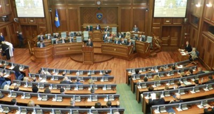 Kosova'da hükümet düştü