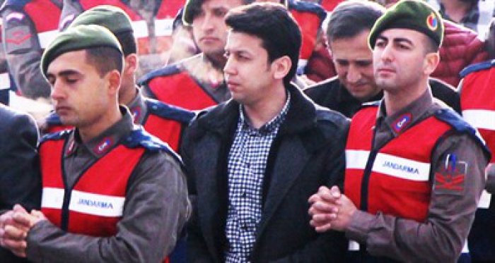 Mahkeme başkanından darbeciye tokat gibi cevap…