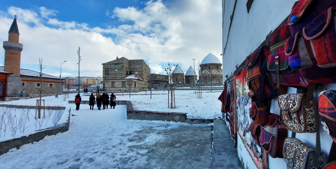 Meteoroloji'den Erzurum'da Kuvvetli Kar Yağışı Uyarısı