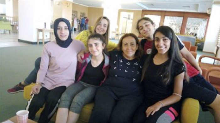 Milli bayan patencilere Çebi sürprizi