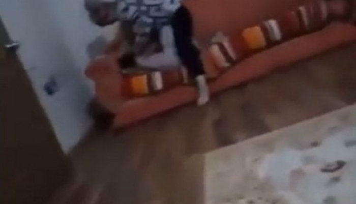 Öz kızını öldüresiye döven anneye 1 yıl 6 ay hapis