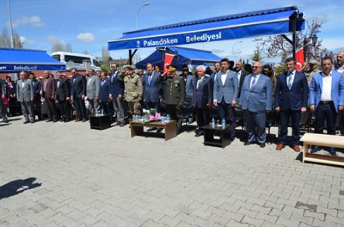 Palandöken Belediyesi’nin yılsonu sergisi göz kamaştırdı