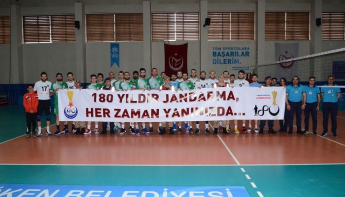 Palandöken Belediyespor evinde son maçını güle oynaya kazandı