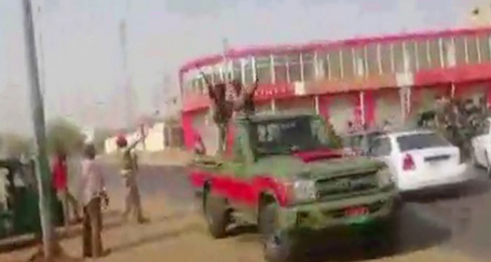 Sudan askeri kaynakları: ‘Beşir ev hapsinde’