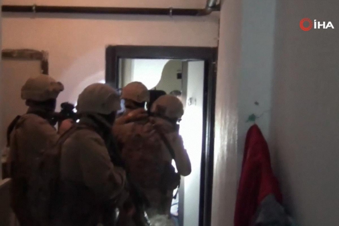Terörün finans kaynaklarına darbe: 83 gözaltı