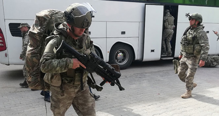 Yüzlerce komando sınıra gönderilmek üzere Hatay’da