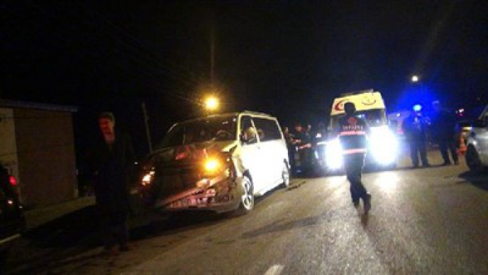 Zincirleme kaza: 2 ölü 4 yaralı
