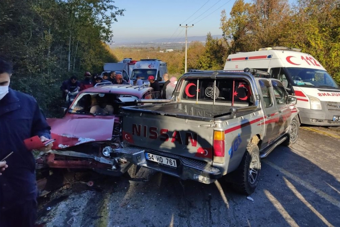 Zincirleme trafik kazası: 8 yaralı