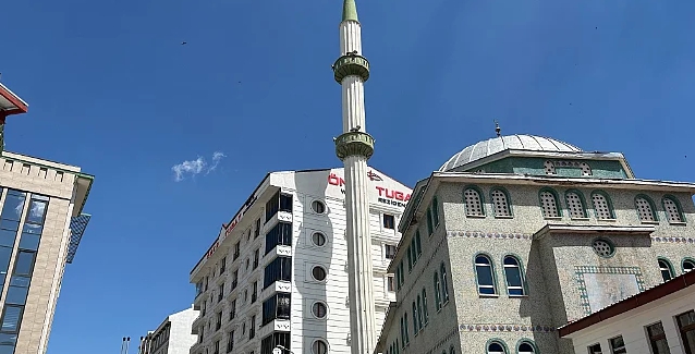 Erzurum'da bu Minareye 'çürük' raporu verdiler!